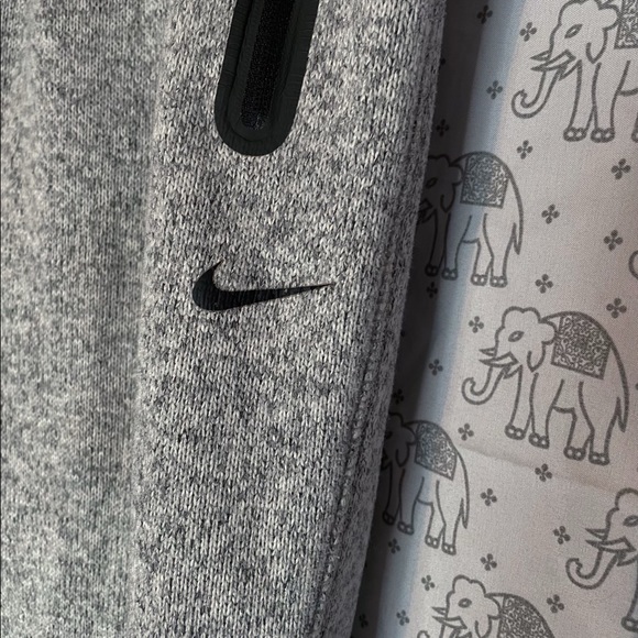 Nike women’s sweat pants - Picture 2 of 5